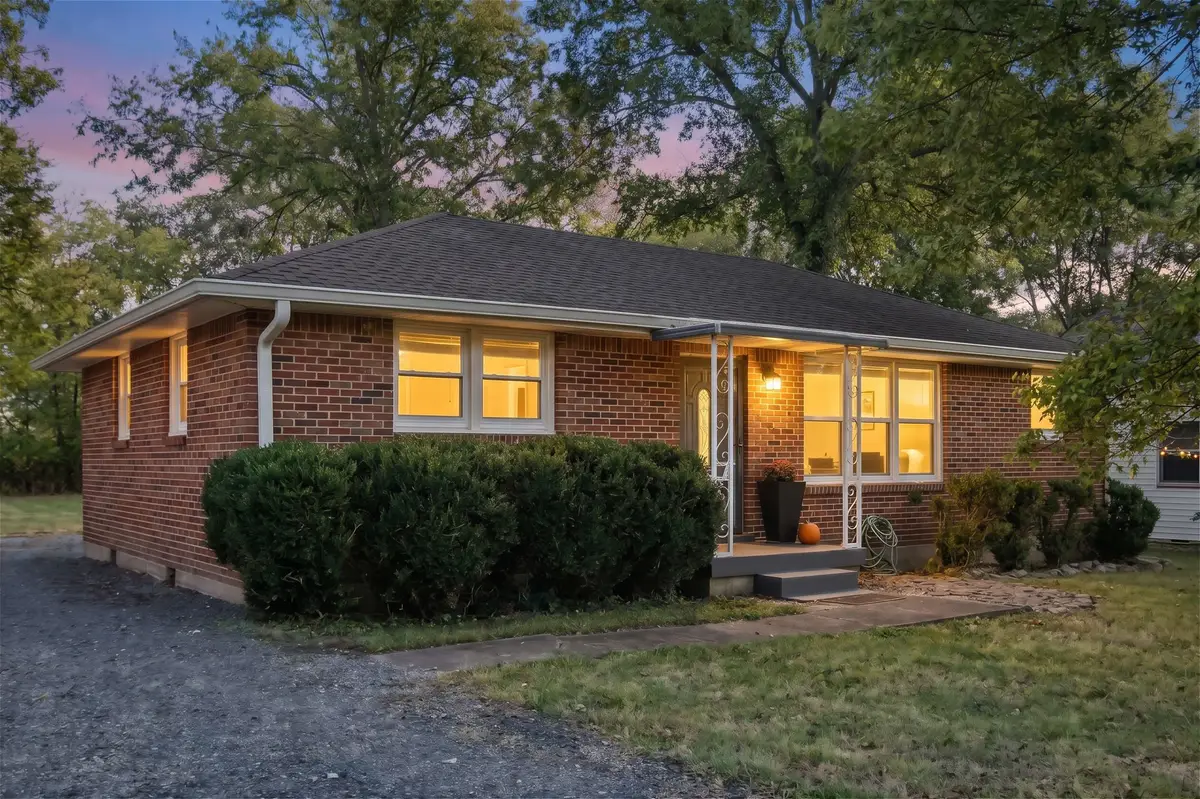 831 Walnut St, Madison, TN 37115 - #1