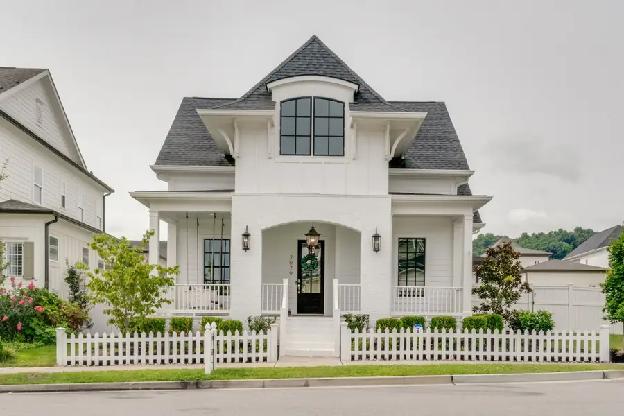 2079 Erwin St, Franklin, TN 37064 - #2