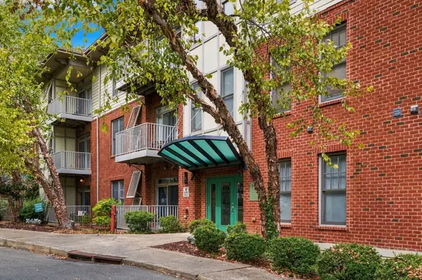 3100 West End Cir #304, Nashville, TN 37203
