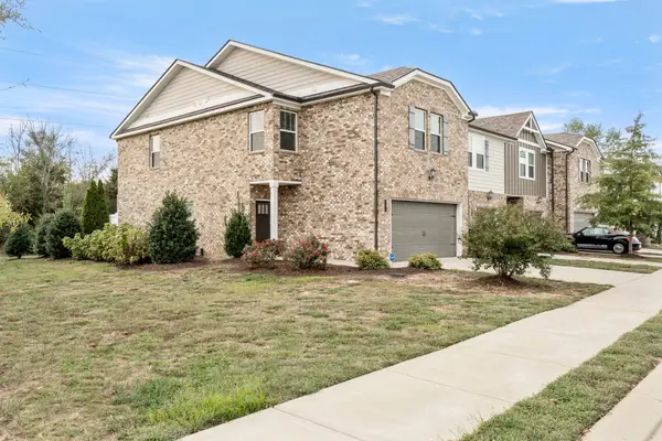 1201 W End Station Dr, Lebanon, TN 37087