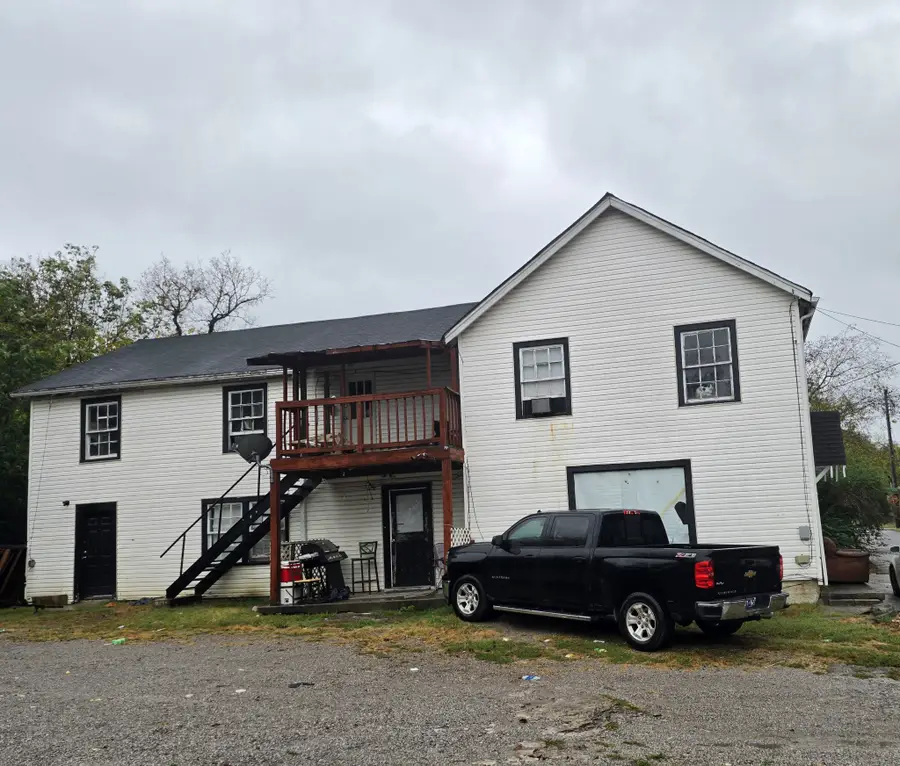 215 Adams St, Lewisburg, TN 37091 - #2