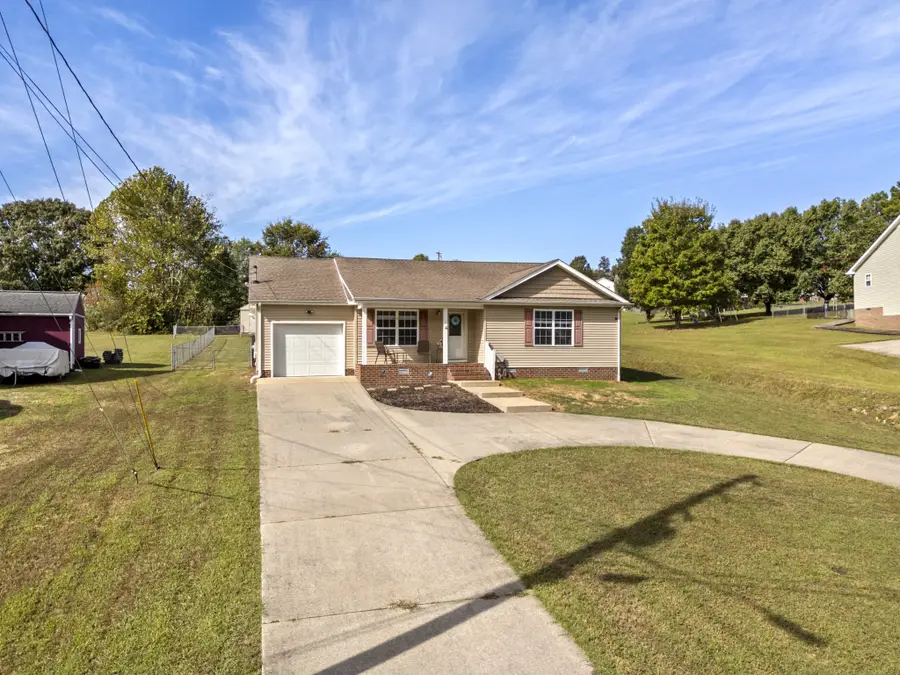 1008 Creek Bottom Rd, White Bluff, TN 37187 - #2