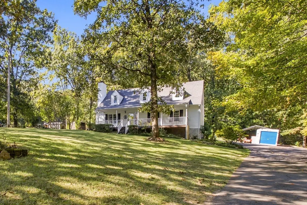 1205 Hardwood Trl, Burns, TN 37029 - #1