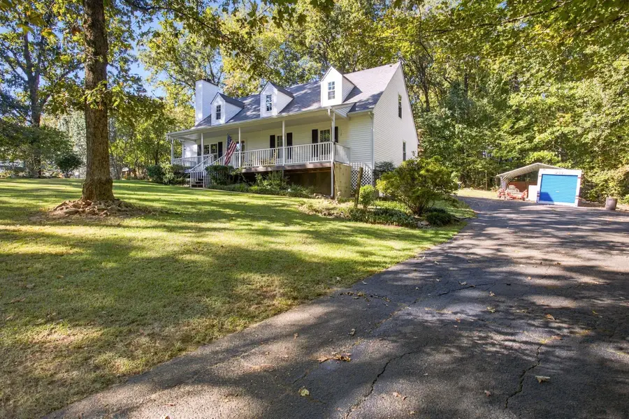 1205 Hardwood Trl, Burns, TN 37029 - #2