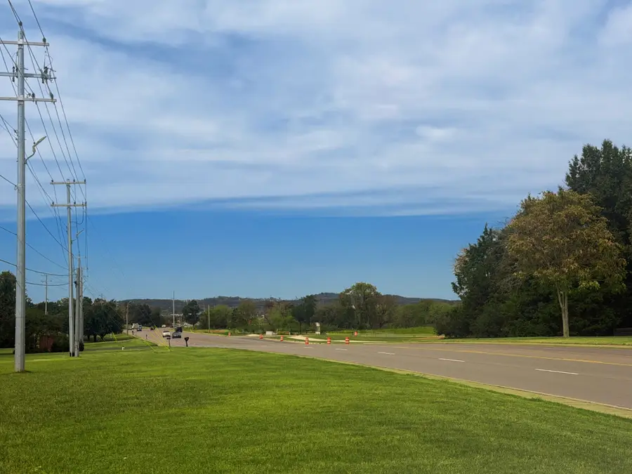 4763 Veterans Pkwy, Murfreesboro, TN 37128 - #2