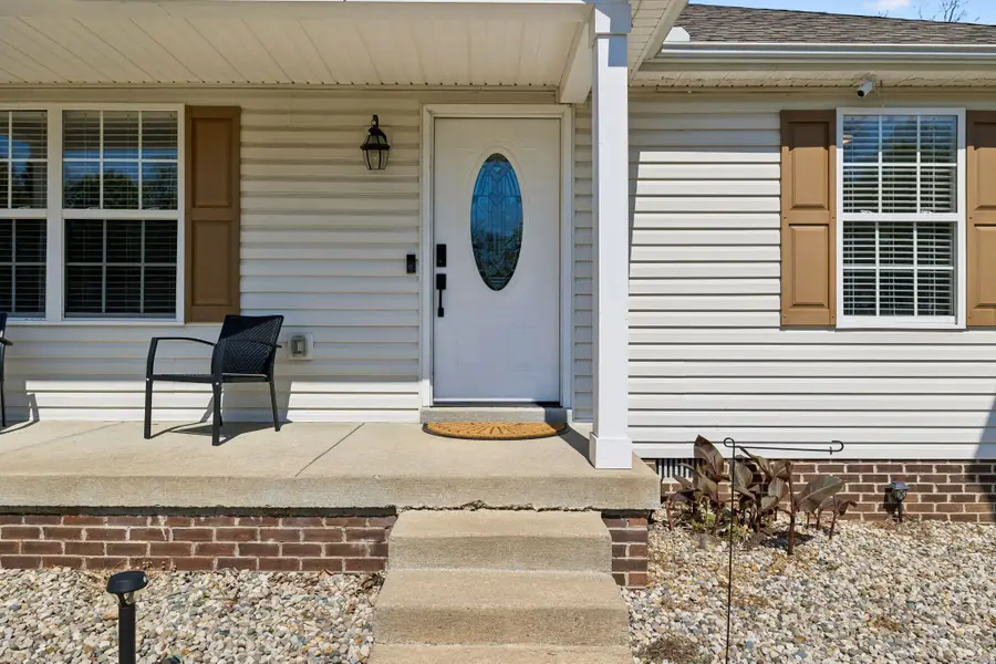 3084 Bowker Rd, Charlotte, TN 37036 - #2