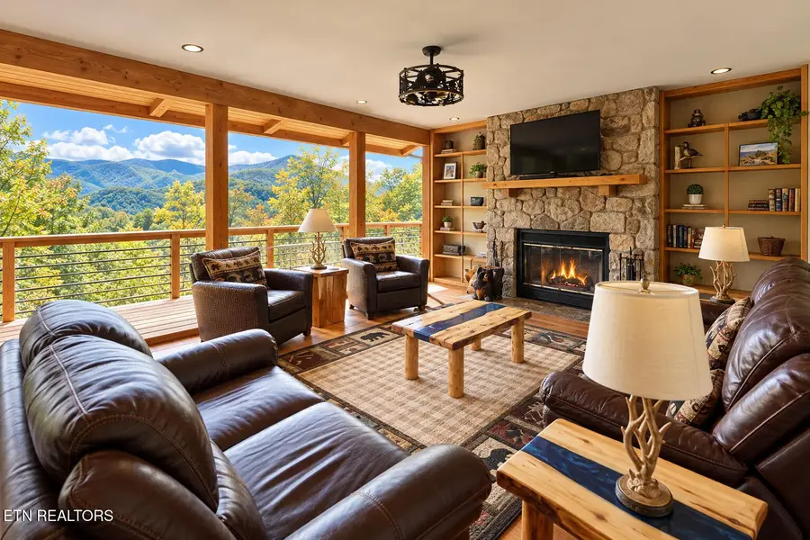 504 Matterhorn Drive, Gatlinburg, TN 37738 - #3