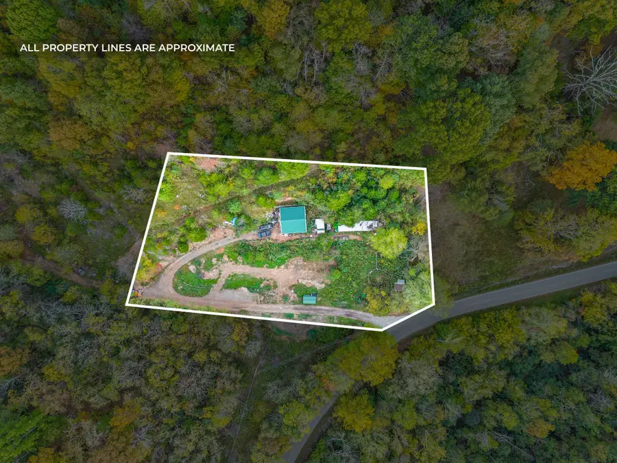 1330 Rock Bridge Rd, Bethpage, TN 37022 - #2