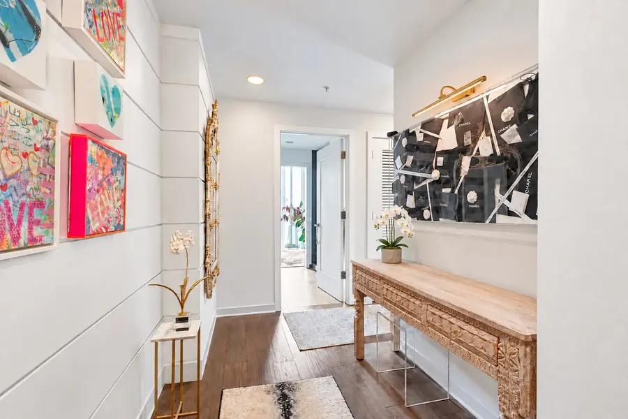 1212 Laurel St #1213, Nashville, TN 37203 - #3