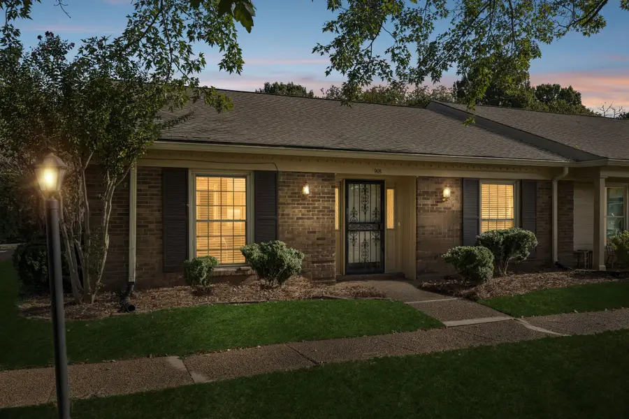 918 Todd Preis Dr, Nashville, TN 37221 - #2