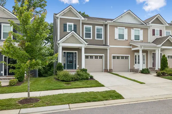 1073 Sweetleaf Dr, Franklin, TN 37064