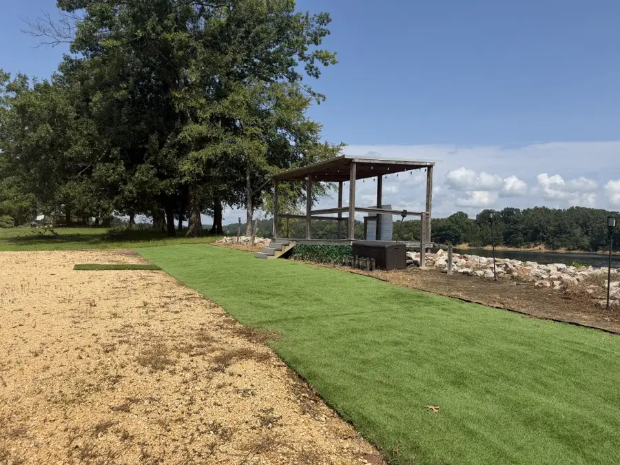 715 Praire Land Dr, Savannah, TN 38372 - #2