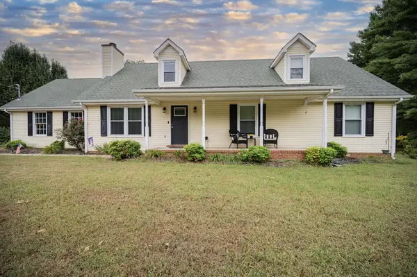 2722 Lone Oak Dr, Murfreesboro, TN 37128