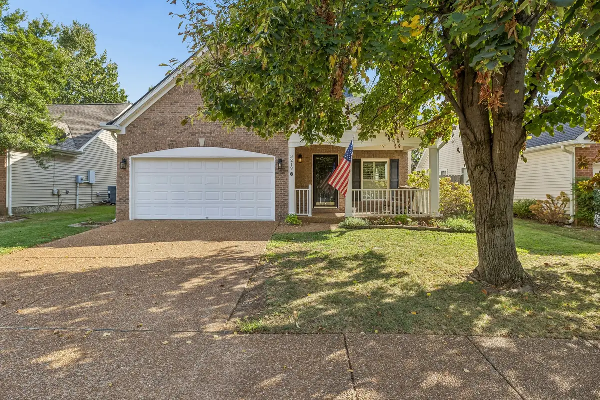 3219 Gardendale Dr, Franklin, TN 37064 - #1