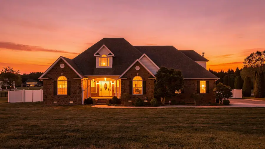 72 Creekside Dr, Manchester, TN 37355 - #2