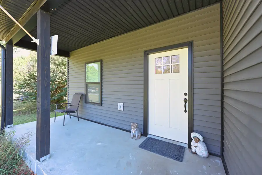 214 Church St, Red Boiling Springs, TN 37150 - #2