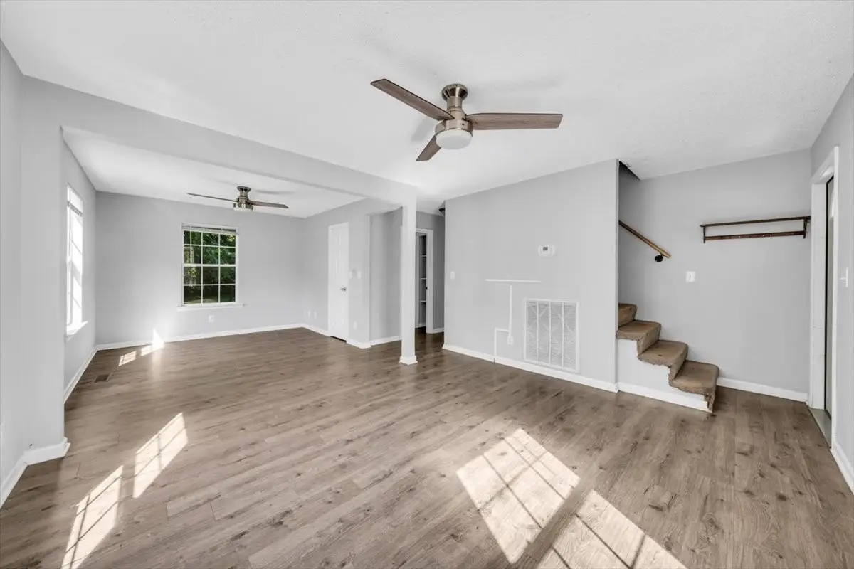 105 Lillian St, McMinnville, TN 37110 - #1