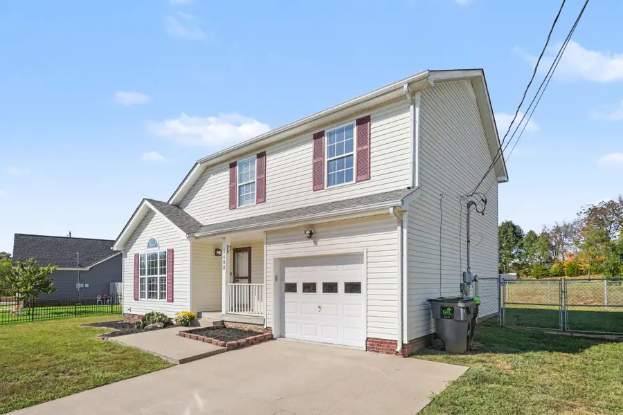 2483 Elkmont Dr, Clarksville, TN 37040 - #2