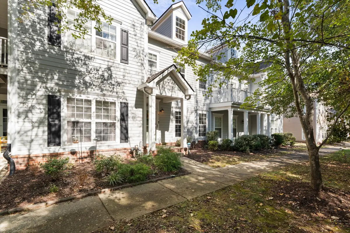 817 Hobbit Ln, Nashville, TN 37211 - #1