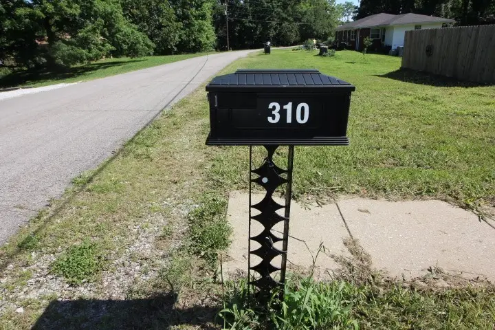 310 Dogwood Dr, Erin, TN 37061 - #1
