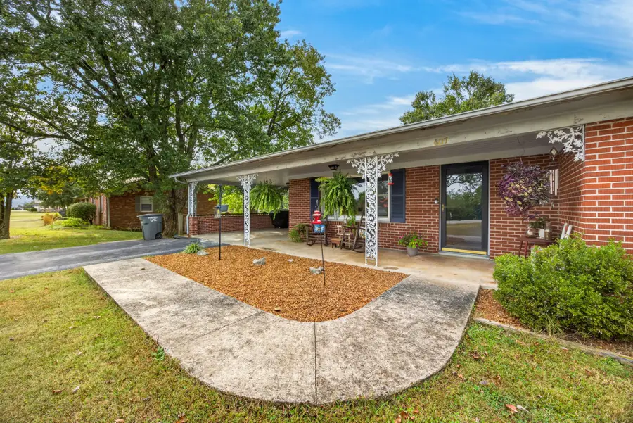 607 Turn Table Rd, Sparta, TN 38583 - #3