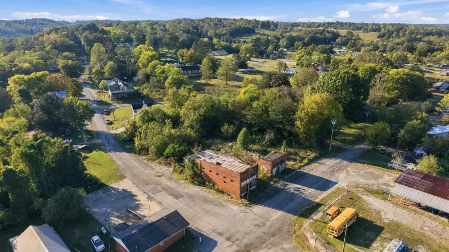 42 W 2nd St, Iron City, TN 38463 - #3