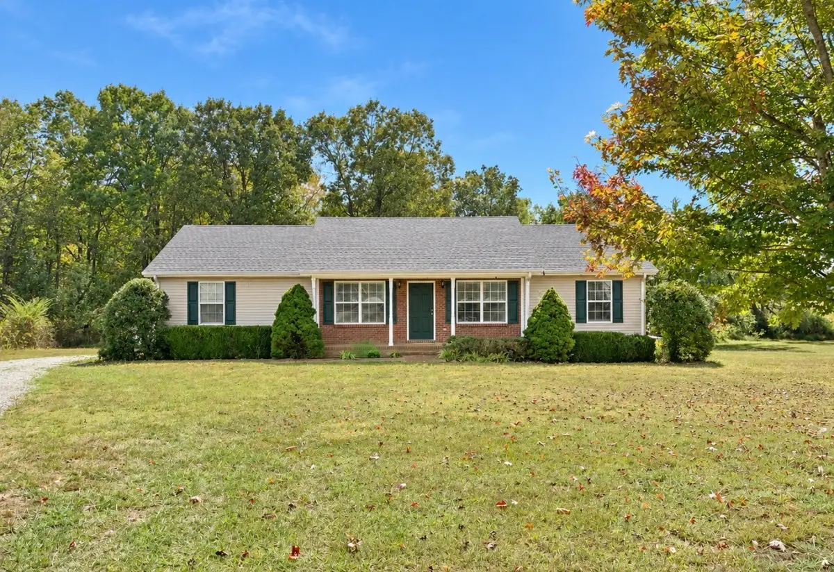 233 Freedom Rd, Mount Pleasant, TN 38474 - #1