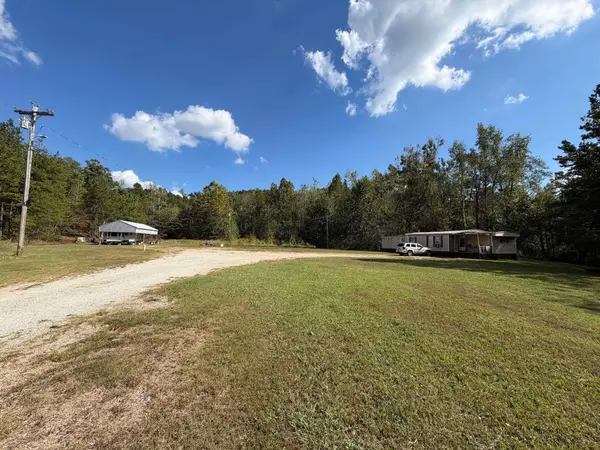 7156 Hwy 128, Savannah, TN 38372