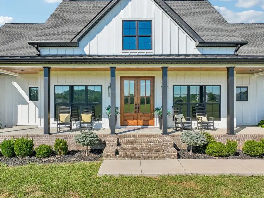 337 Oakdale Rd, Westmoreland, TN 37186 - #3