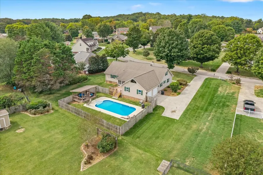 430 Lynnwood Dr, Athens, TN 37303 - #3