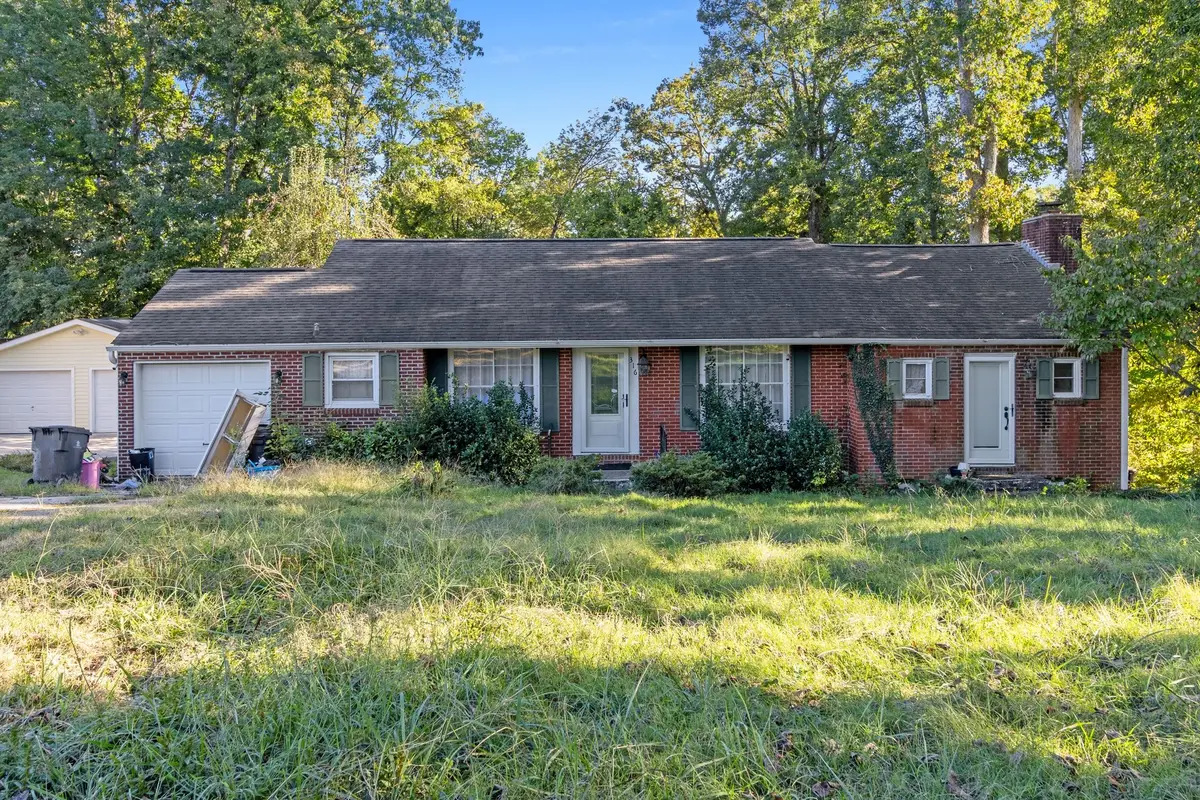 316 Colonial Dr, Knoxville, TN 37920 - #1