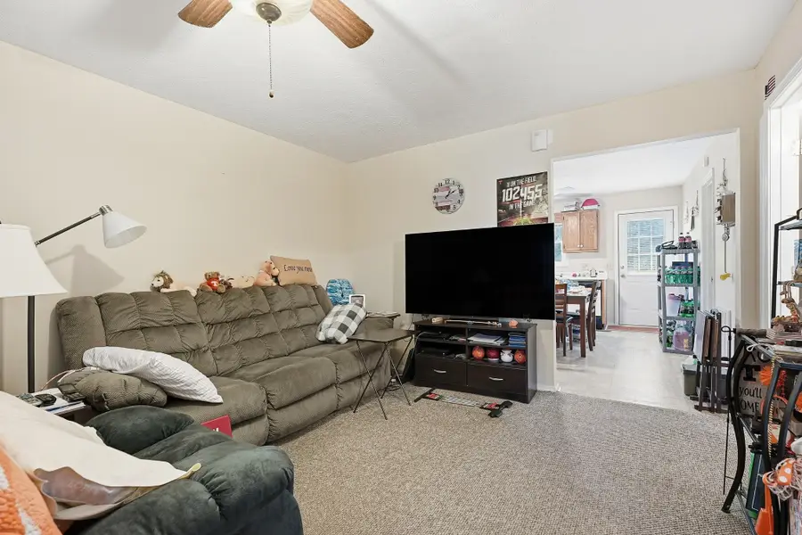 6670 Tennessee St, Baxter, TN 38544 - #2