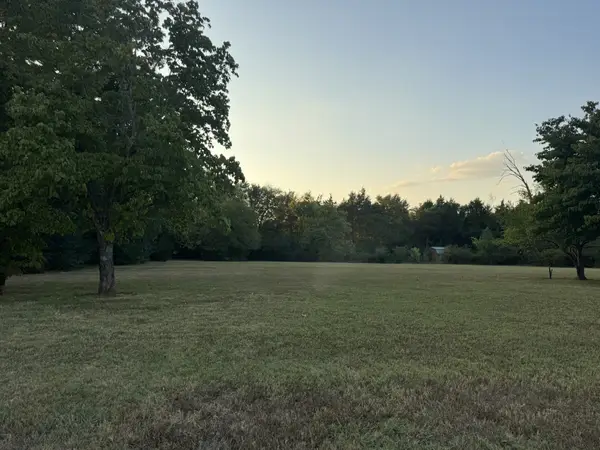 618 Morris Dr, Murfreesboro, TN 37130