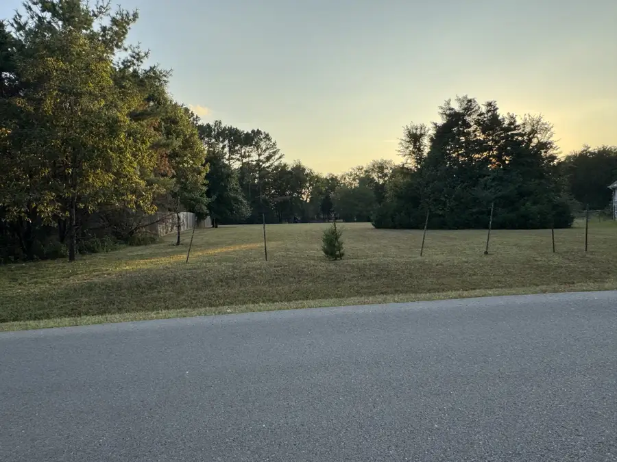 618 Morris Dr, Murfreesboro, TN 37130 - #2