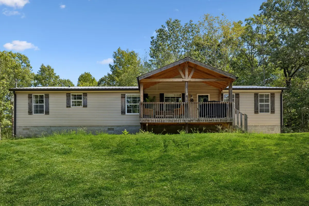 318 Lucas Ridge Ln, Waverly, TN 37185 - #1