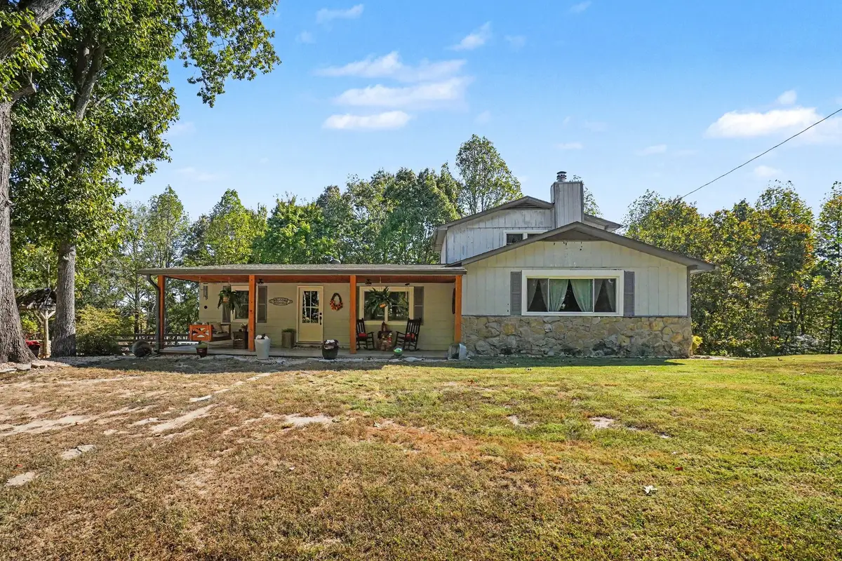 1101 Bryant Perry Rd, Bethpage, TN 37022 - #1