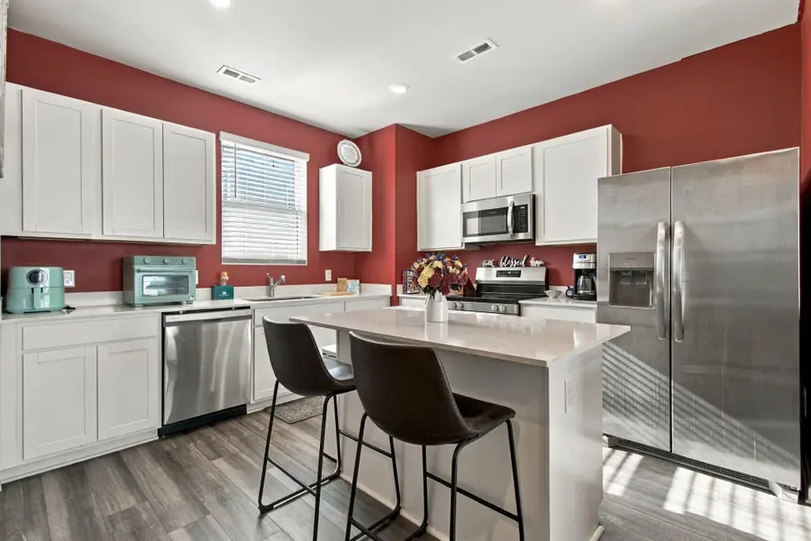 803 Taylor Dr, Chapel Hill, TN 37034 - #2