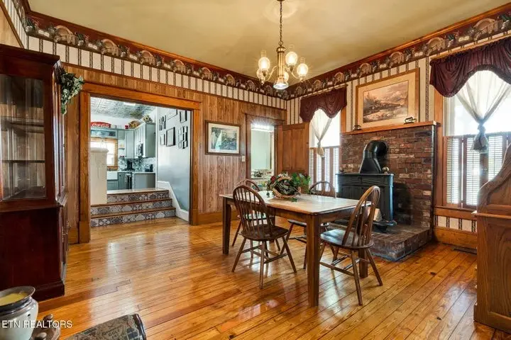 900 Georgia Ave, Etowah, TN 37331 - #3