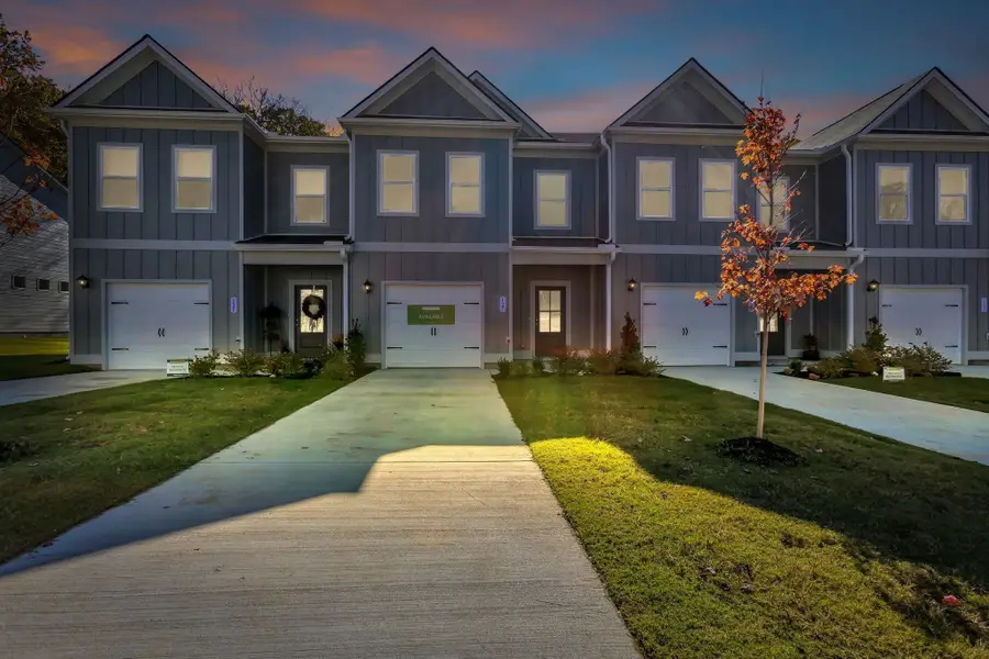 127 Ironhorse Way, Dickson, TN 37055 - #2