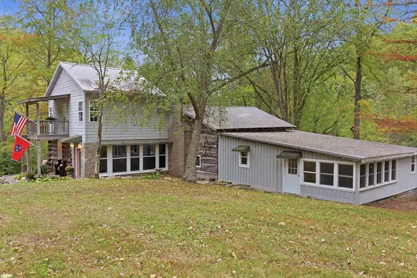1967 Wilson Hollow Rd, Woodbury, TN 37190
