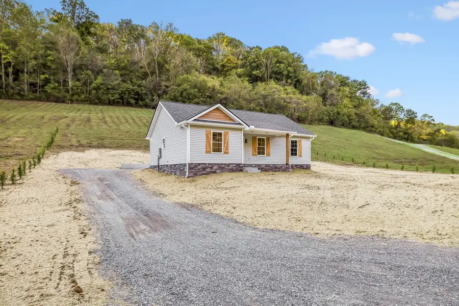 620 Cummings Hollow Rd, Woodbury, TN 37190 - #2