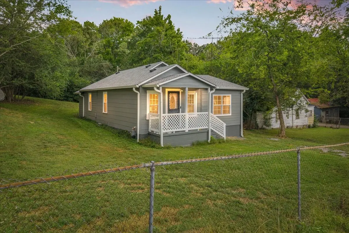1315 Clayton St, Athens, TN 37303 - #1