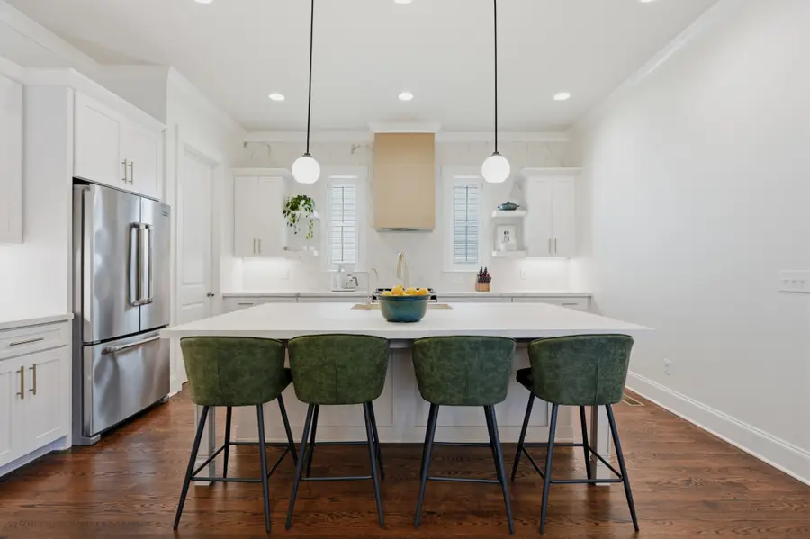 5543 Knob Rd, Nashville, TN 37209 - #2