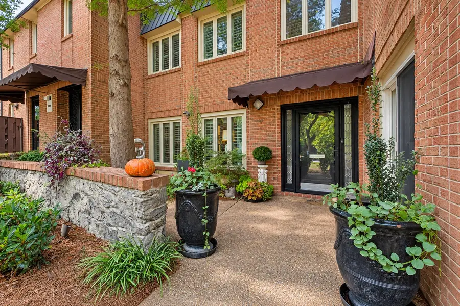 622 Timber Ln, Nashville, TN 37215 - #3
