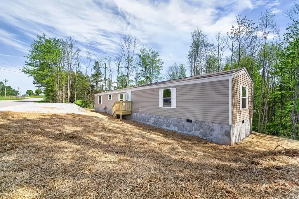 852 Old Dunlap St, Spencer, TN 38585 - #1