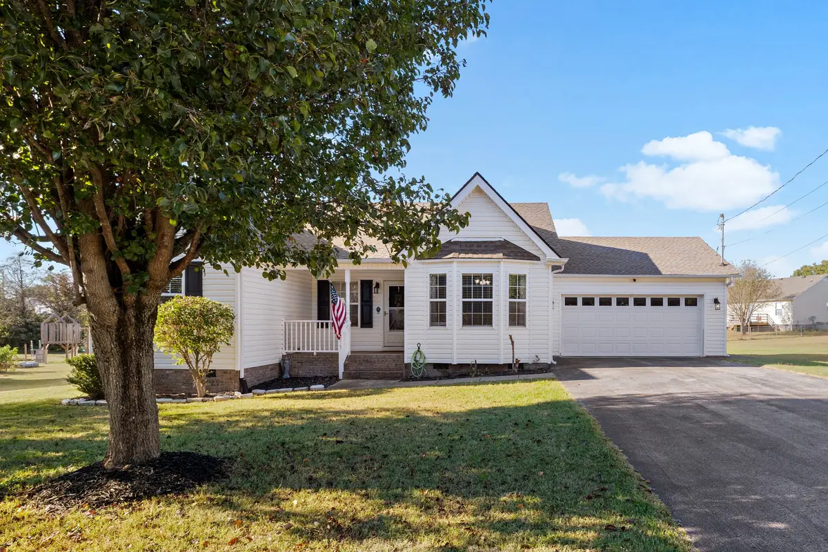 553 Winning Dr, Columbia, TN 38401 - #1