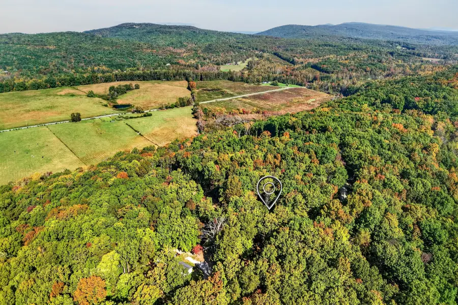 976 Chestnut Ridge Rd, Spring City, TN 37381 - #3