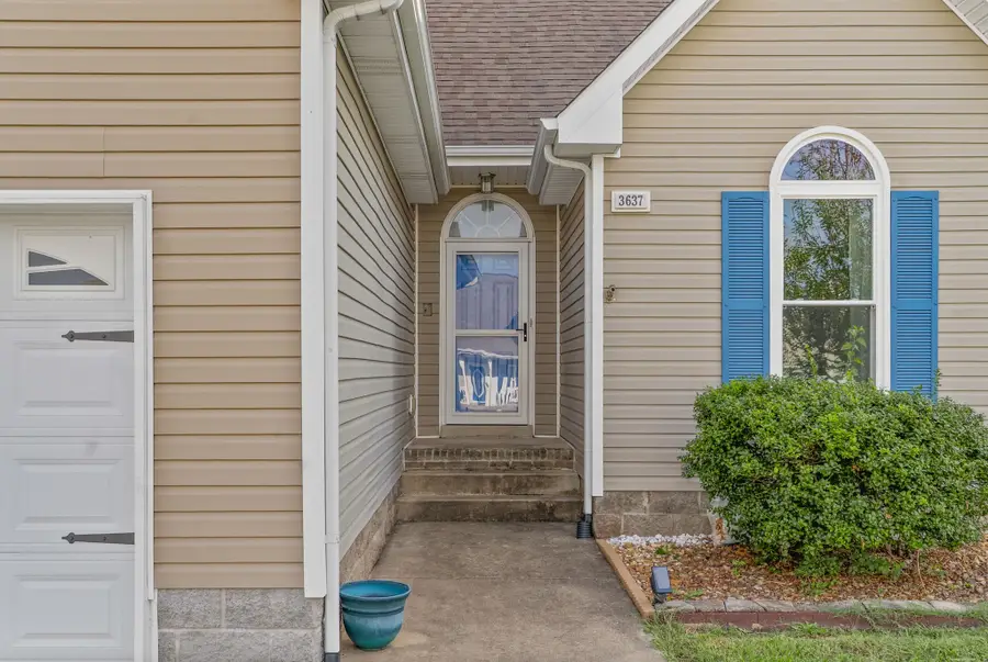 3637 Aurora Dr, Clarksville, TN 37040 - #3