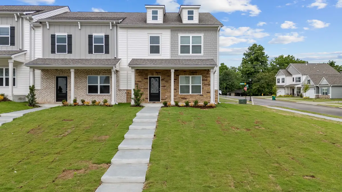 350 Canonbury Dr, Lebanon, TN 37087 - #1
