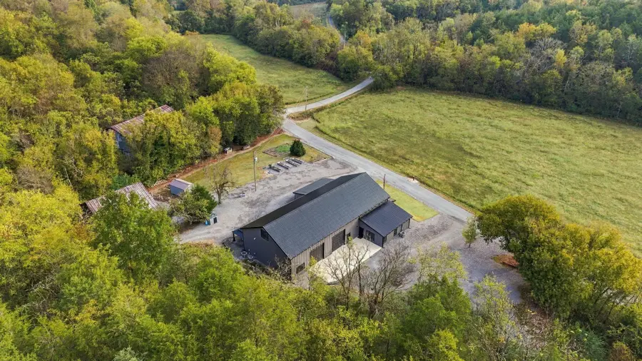 1244 Morrison Creek Rd, Gainesboro, TN 38562 - #2